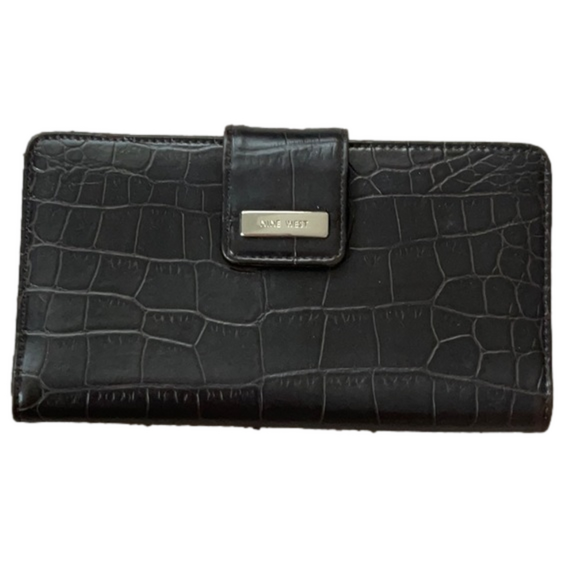 NINE WEST DARK BROWN LEATHER WALLET - Picture 1 of 4